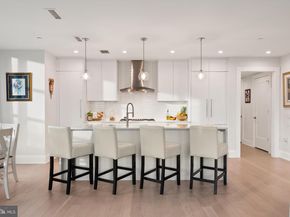 22 Bakers Walk 306, Alexandria VA 22314