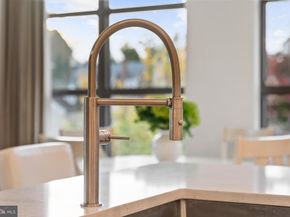 22 Bakers Walk 306, Alexandria VA 22314