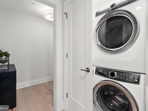 22 Bakers Walk 306, Alexandria VA 22314