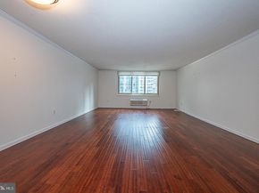 1919 Chestnut Street 1722, Philadelphia PA 19103