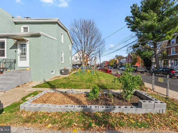 30 S Diamond Street, Clifton Heights PA 19018