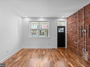 345 Roseberry Street, Philadelphia PA 19148