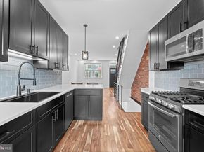 345 Roseberry Street, Philadelphia PA 19148