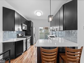 345 Roseberry Street, Philadelphia PA 19148