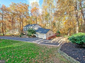 11008 Devenish Drive, Oakton VA 22124
