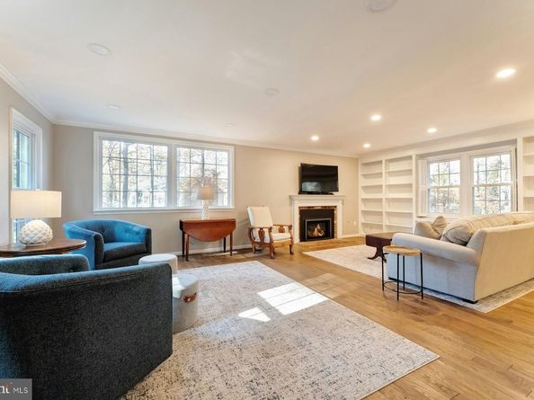 11008 Devenish Drive, Oakton VA 22124