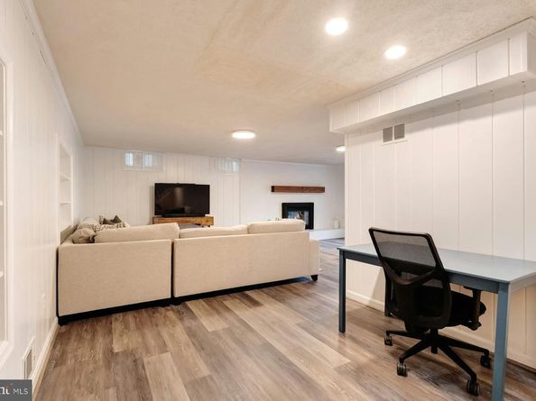 11008 Devenish Drive, Oakton VA 22124