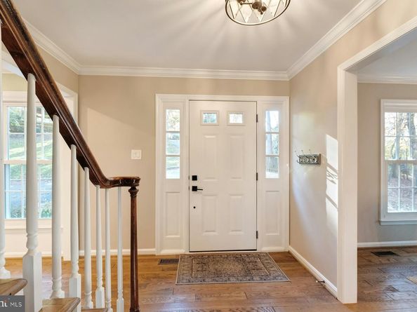 11008 Devenish Drive, Oakton VA 22124