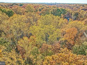 11008 Devenish Drive, Oakton VA 22124