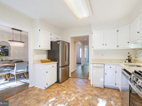 5004 Heritage Lane, Alexandria VA 22311