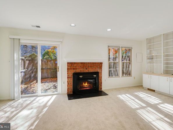 5004 Heritage Lane, Alexandria VA 22311