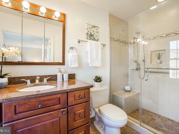 5004 Heritage Lane, Alexandria VA 22311