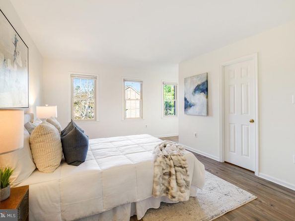 5004 Heritage Lane, Alexandria VA 22311