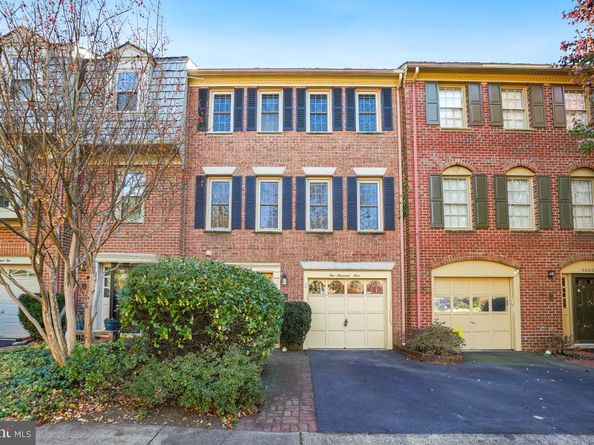5004 Heritage Lane, Alexandria VA 22311