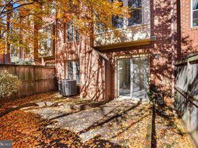 5004 Heritage Lane, Alexandria VA 22311