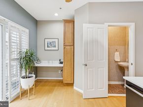 2114 12TH Street NW, Washington DC 20009