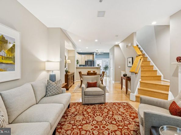 2114 12TH Street NW, Washington DC 20009