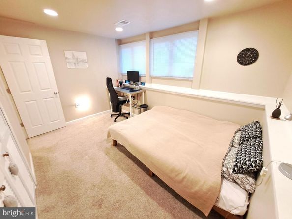 10929 Howland Drive, Reston VA 20191