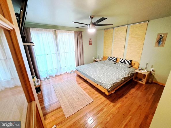 10929 Howland Drive, Reston VA 20191