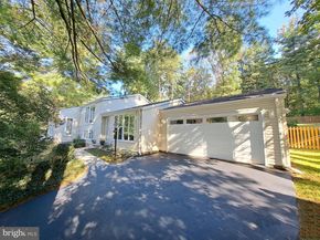 10929 Howland Drive, Reston VA 20191