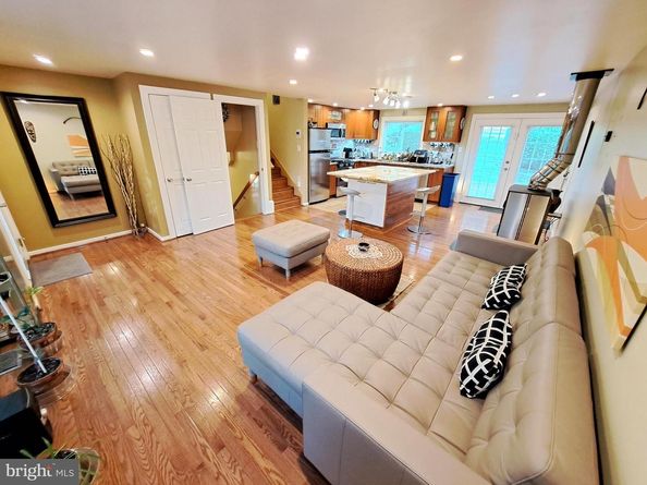 10929 Howland Drive, Reston VA 20191