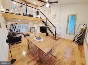 10929 Howland Drive, Reston VA 20191