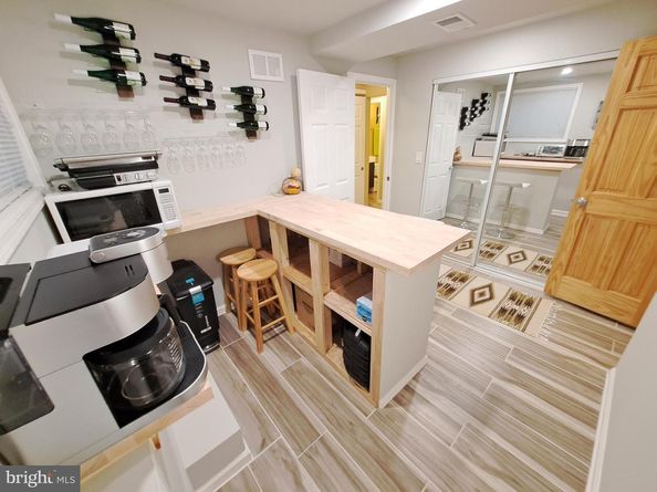 10929 Howland Drive, Reston VA 20191