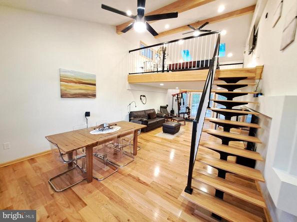 10929 Howland Drive, Reston VA 20191