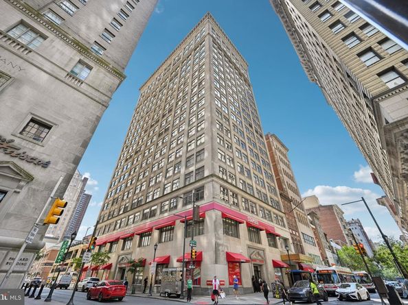 1500 Chestnut Street 8C, Philadelphia PA 19102