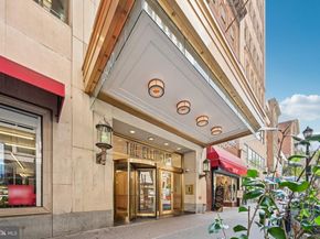 1500 Chestnut Street 8C, Philadelphia PA 19102