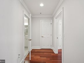 1500 Chestnut Street 8C, Philadelphia PA 19102