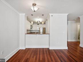 1500 Chestnut Street 8C, Philadelphia PA 19102