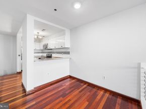 315 New Street 614, Philadelphia PA 19106