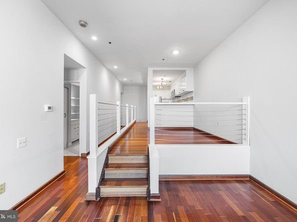 315 New Street 614, Philadelphia PA 19106