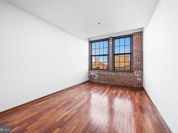 315 New Street 614, Philadelphia PA 19106