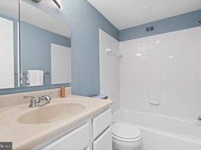 3245 Rio Drive 714, Falls Church VA 22041