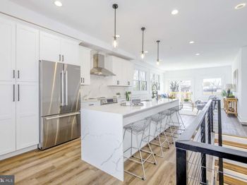 424 Taylor Street NW