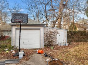 3765 Highland Avenue, Drexel Hill PA 19026