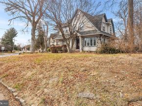 3765 Highland Avenue, Drexel Hill PA 19026