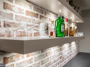 3500 N Abingdon Street, Arlington VA 22207