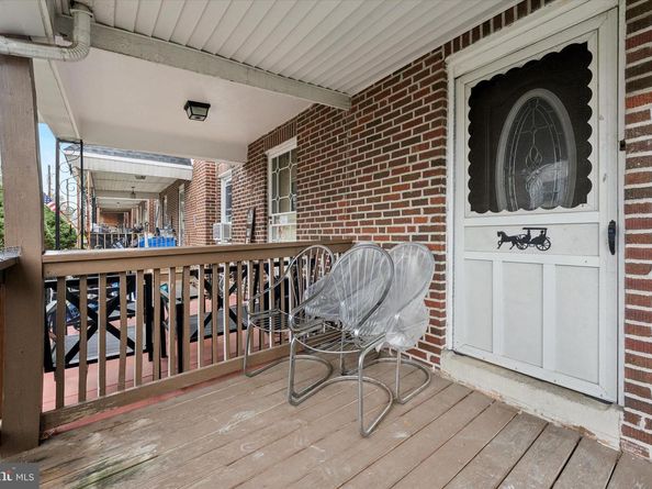 219 Laurel Road, Sharon Hill PA 19079