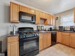 219 Laurel Road, Sharon Hill PA 19079