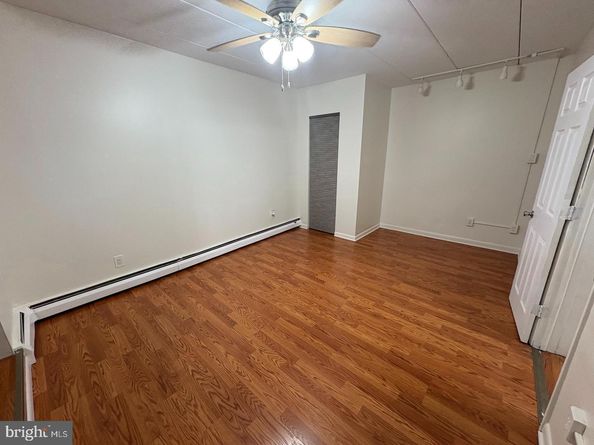 1575 W Street Road 812, Warminster PA 18974