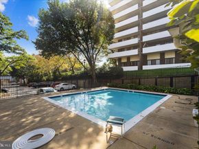 244 S Reynolds Street 403, Alexandria VA 22304