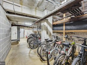 1 Scott Circle NW 121, Washington DC 20036