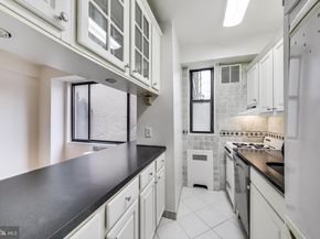 1 Scott Circle NW 121, Washington DC 20036