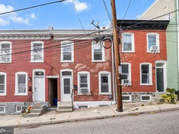 348 Carson Street