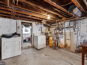 348 Carson Street, Philadelphia PA 19128