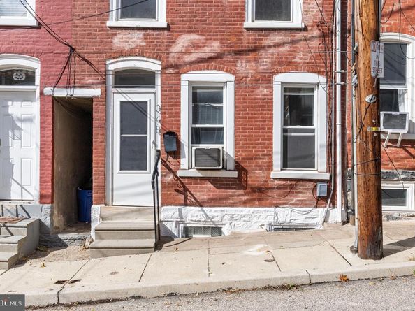 348 Carson Street, Philadelphia PA 19128