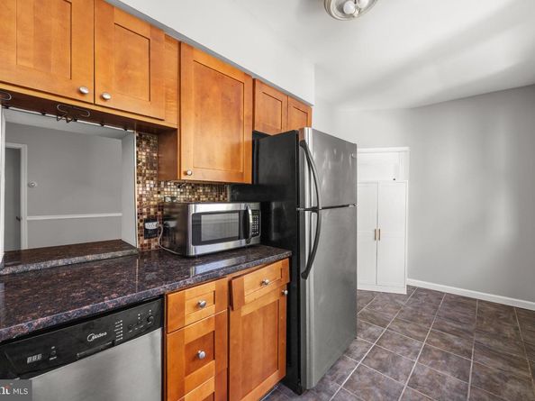 348 Carson Street, Philadelphia PA 19128